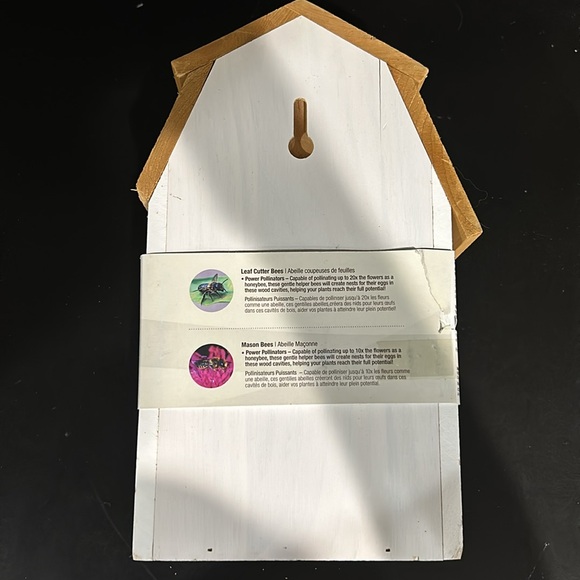 The Bee Barn - Picture 3 of 3